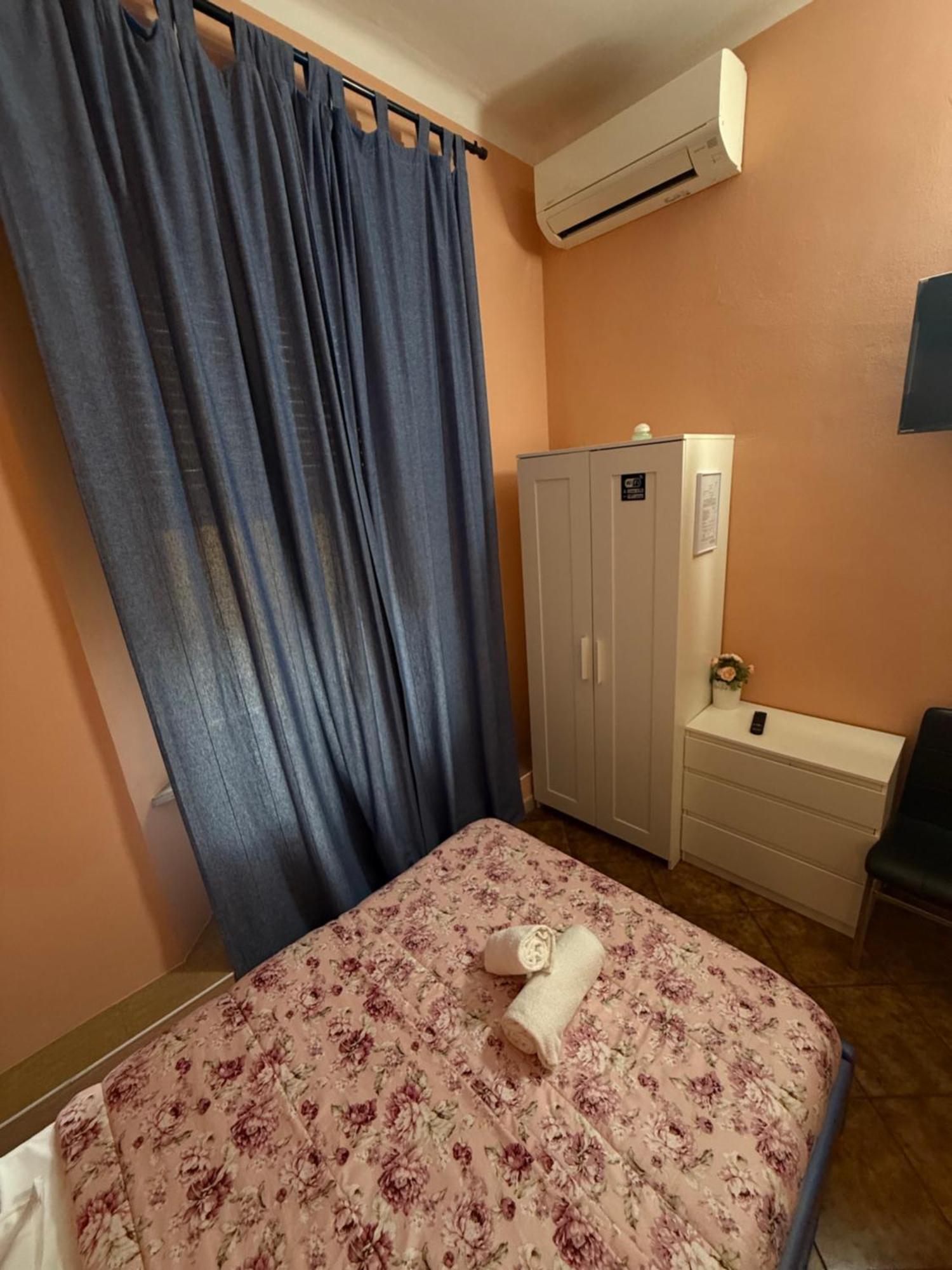 Crown Guest House Pisa Exteriér fotografie